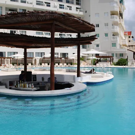 Cyan Cancun Resort & Spa-3